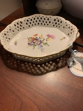 Reticulated NYMPHENBURG Hand