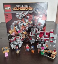 LEGO Minecraft: Das Redstone-Kräftemessen (21163)