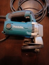 Makita JS3201 Blechschere 710W, Neuwertig