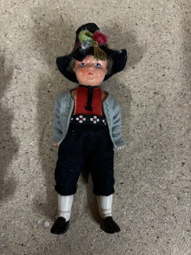 Vintage trachtenpuppe - 12, cm