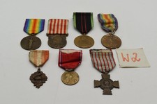 Orig. Lot Orden Ehrenzeichen Frankreich 1 u. 2 Weltkrieg  7 Stück verdun etc W 2