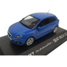 #09 Seat Ibiza SC Blaue Farbe 1:43 IXO Fischer diecast Metallauto