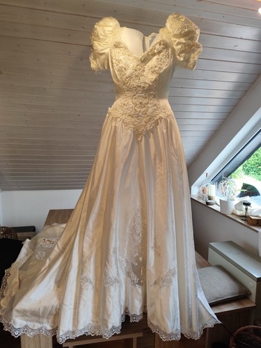 Sehr schönes brautkleid - sehr,