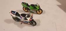2 Motorrad Modelle 1:35 ?