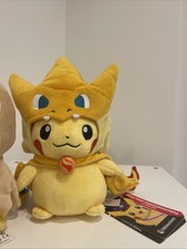 Pokémon Pikachu Mega Glurak Y Poncho Charizard Plüsch Plush Pokemoncenter
