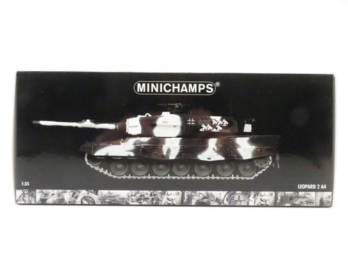 Minichamps 350011002 - (id0595),