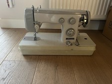 PRINZESS Nähmaschine +