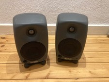 Genelec 8020A Aktiv-Studiomonitore Paar Bi-Amplified - grau – Original Iso-Pods