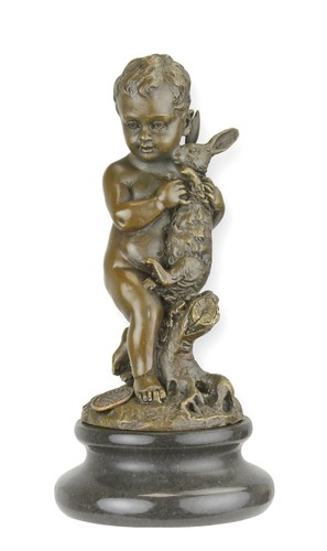 Bronzeskulptur junge mit hase - bronzeskulptur,