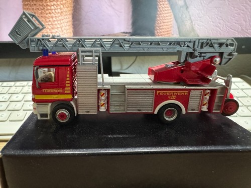 Schuco 87 feuerwehr - 1:87,