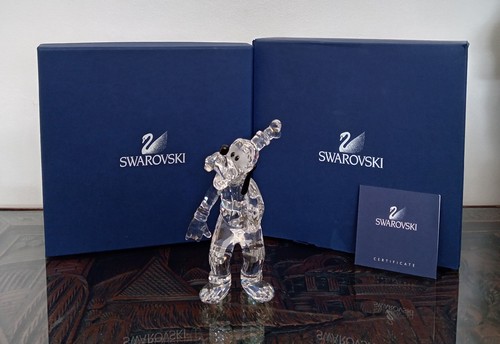 Swarovski disney showcase - swarovski,
