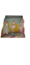 Barbi vitrine mit barbies - barbi,