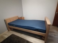 Pflegebett, elektrisch