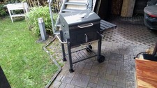 Tepro Grillwagen Holzkohlegrill - Schwarz, Guter Zustand