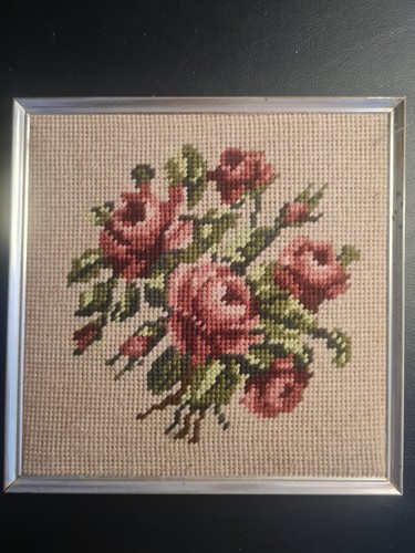 Kleines gesticktes rosen - kleines,