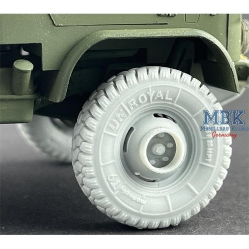 Perfect scale ps35230 - scale, unimog