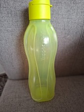 GELBE TRINKFLASCHE v. TUPPERWARE, 1 Liter Fassungsvermögen