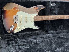 Fender stratocaster Road Worn 60s Heavy relic sunburst 