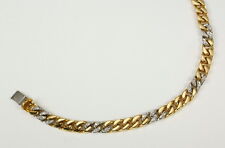 Massives, klassisches Armband