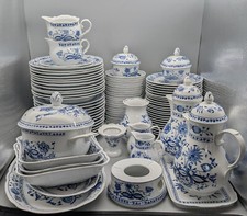 Vintage Kahla Blau Zwiebelmuster Porzellan Geschirrteile Made in GDR handbemalt