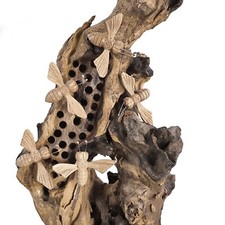 Holzobjekt Bienenhotel -