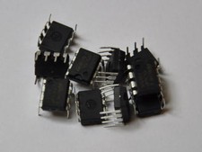 Zwei Trommel Reset Chips für