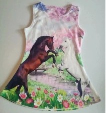 Niedliches Mädchenkleid