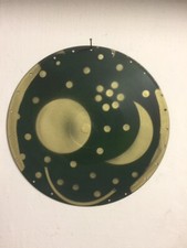 Schöne Himmelsscheibe von Nebra für die Wand, aus einer alten LP hergestellt.