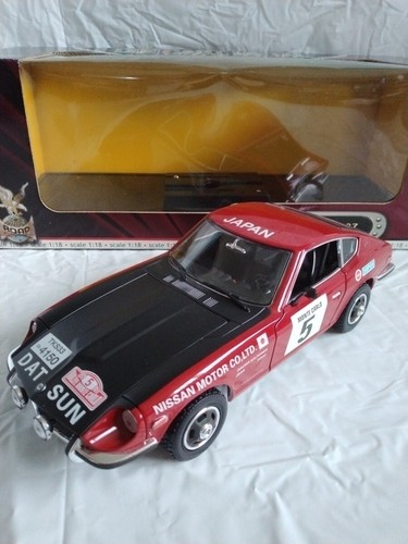 Datsun 240z 1970 monte - 1/18,