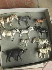 10 uralte Massefiguren, Lineol