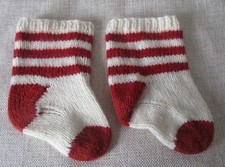 Schöne alte  Puppensöckchen