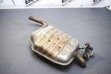 Audi A4 8E B6 2.5 TDI Avant Endschalldämpfer ESD links Auspuff 8E0253611CN