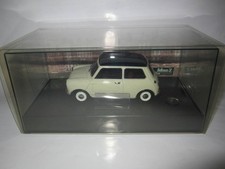 Kyosho Mini-Z MCG003W Morris