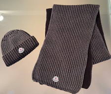 Moncler Schal und Mütze
