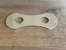 Heizungsrohr Rosette Geschwungen  aus Edelstahl für 15mm Rohr Doppelrohr Rosette