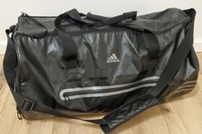 Original ADIDAS Sporttasche Rundform in schwarz