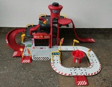 Majorette Feuerwehr Station Garage Parkhaus 