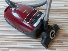 Miele Staubsauger C3 Cat &