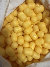 200 leere Ü-Ei Kapseln in