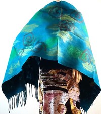 Handgefilzt gemustert