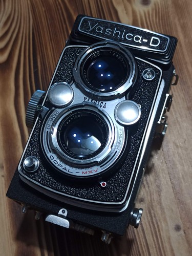 Yashica neuwertig kaum - d,