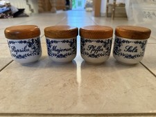 4 Henneberg Gewürzdosen mit Holzdeckel, Porzellan, Kobalt DDR