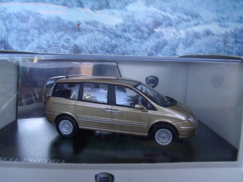 Norev lancia phedra - 1/43,