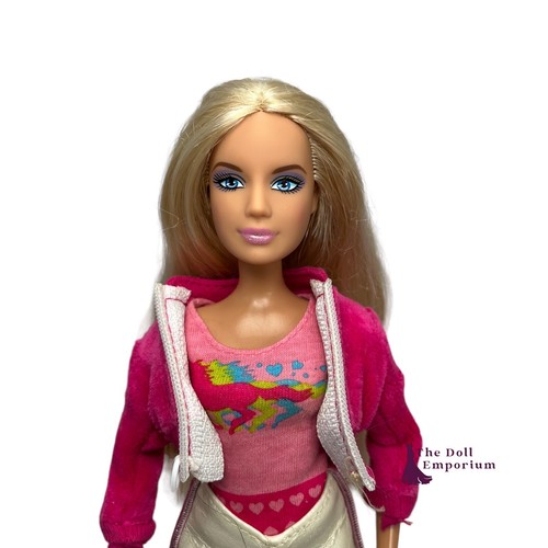 Barbie 2007 puppe jumping - -,