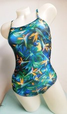 Speedo Badeanzug Gr. 152 vorne komplett gefüttert Schwimmer Rücken