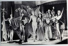 Altes Pressefoto Paris Magazin