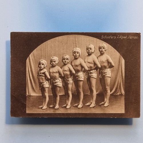 Music hall zirkus - hall, um