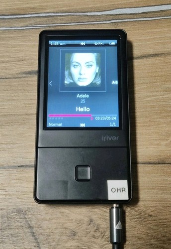 Iriver e100 mp3 player - iriver,