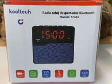 KOOLTECH SP443 Reloj Radio Despertador Con Bluetooth/Aux In