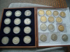 25 Gedenkmedaillen  "200 Jahre Brandenburger Tor"